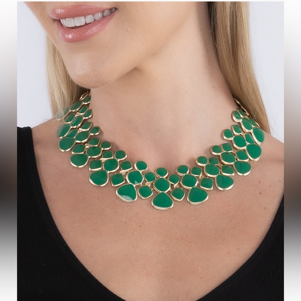 New Light green enamel metal necklace